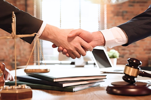 5 Benefits of Hiring a Franchise Attorney Attorney